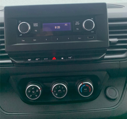 Autoradio renault master trafic nissan nv400 opel movano bluetooth android apple carplay