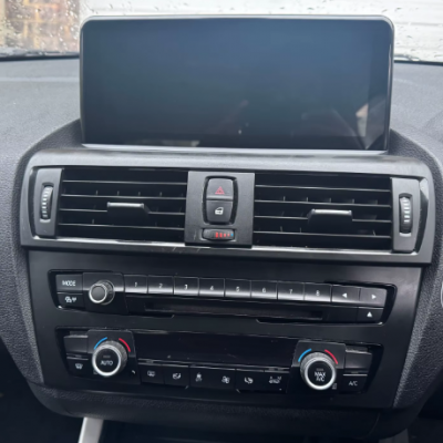 Autoradio BMW Série1 F20 et F21 de 2012 à 2017 full tactile GPS Bluetooth Android & Apple Carplay + caméra de recul