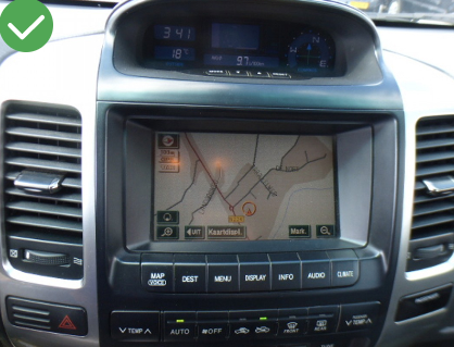 autoradio-Toyota-Land-Cruiser