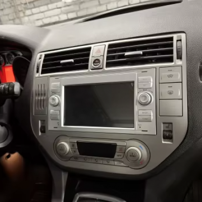 Autoradio gris Ford Kuga,Transit,C-Max,S-Max,Focus,Fusion et Mondéo tactile GPS Bluetooth Android & Apple Carplay + caméra